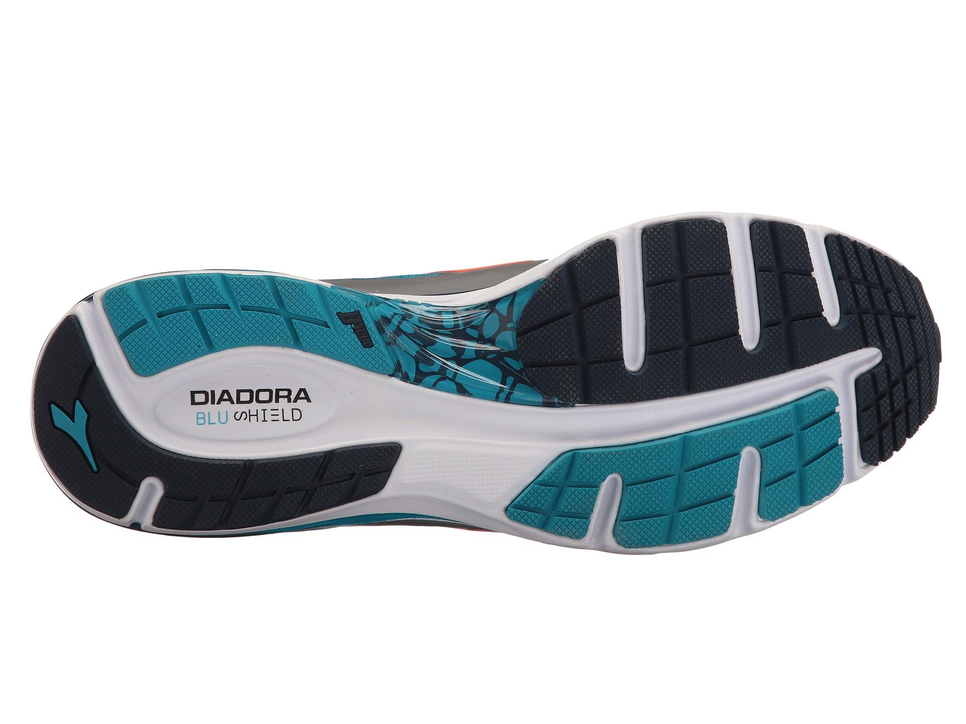 diadora mythos blushield bright